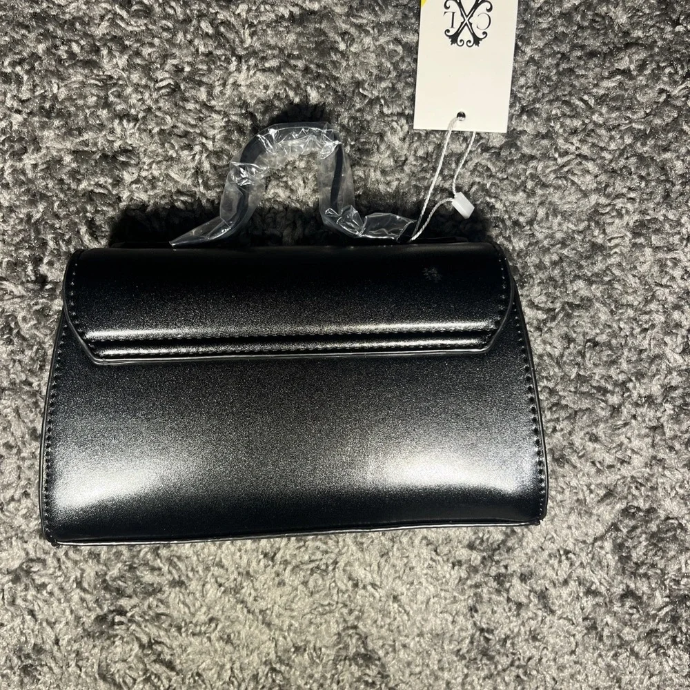 CXL‎ by Christian Lacroix Crossbody Bag Womens Black Line Matte Patent MSRP $88